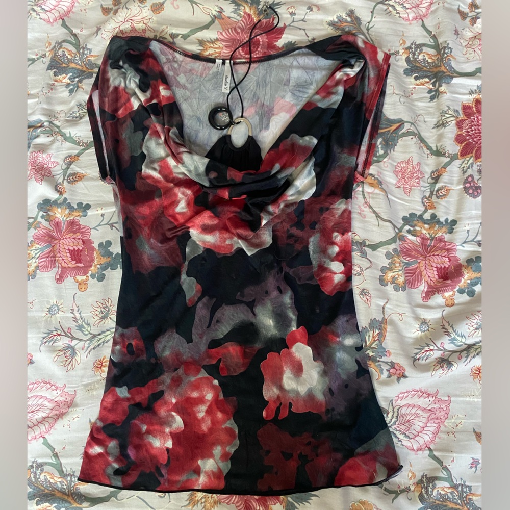 90s Studio Y Silky Flattering Blouse with Necklace size XS